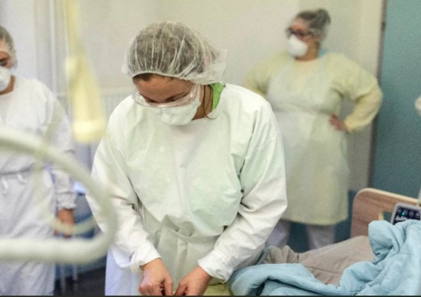 Trajtim jo i barabartë/ Qindra mjekë të huaj hyjnë në grevë urie në Francë