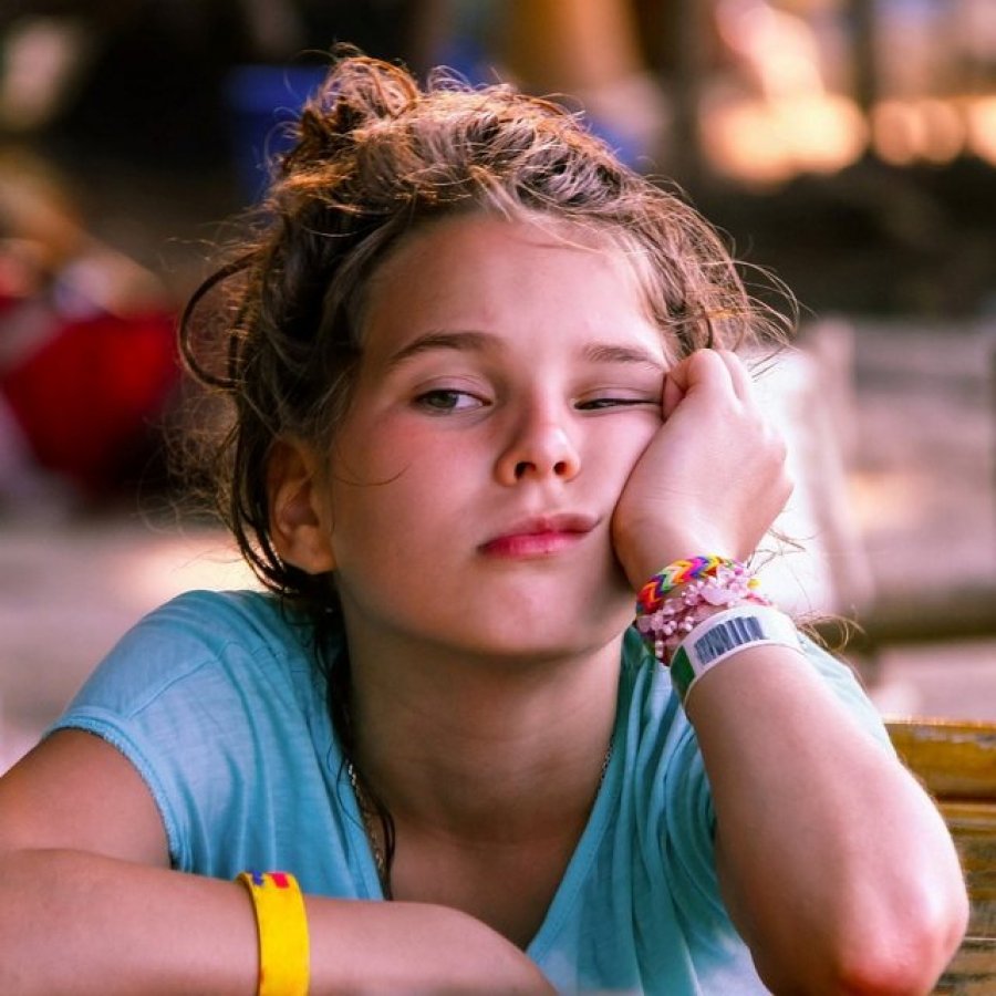 Nëse fëmija juaj bën këto 5 gjëra, atëherë keni rritur një fëmijë jashtëzakonisht tē llastuar