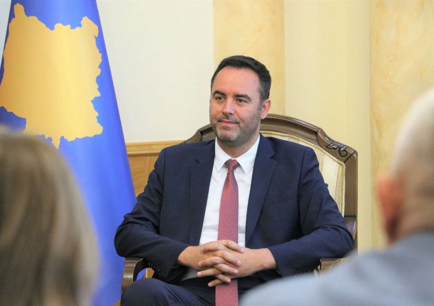 Qeveria e re në Kosovë, Konjufca: Do e krijojmë vetëm me pakicat jo-serbe