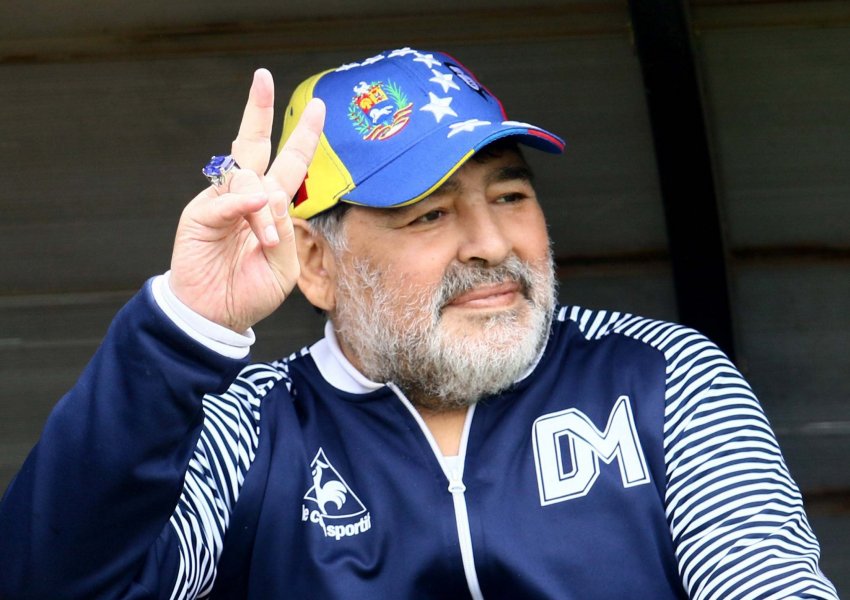 Nis sot procesi për vdekjen e Maradonës, vendimi pritet në korrik