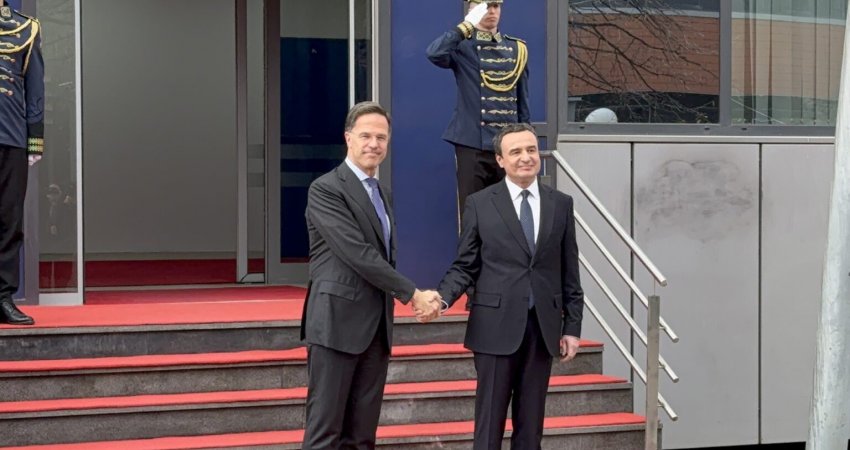 Pas Osmanit, Shefi i NATO-s pritet në takim nga Kurti