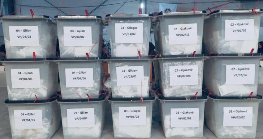 KQZ: Deri sot në ora 16:00 janë rinumëruar 36 nga 50 vendvotimet, 33 prej tyre nga Vushtrria