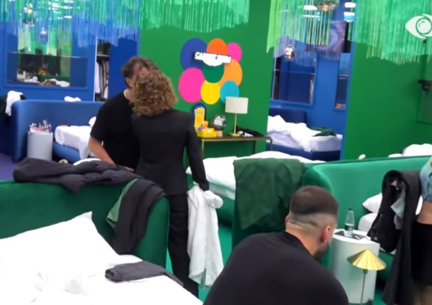 Ola dhe Laerti ‘çmendin’ Valbonën: Një vajzë në shtëpi e puthi në buzë…