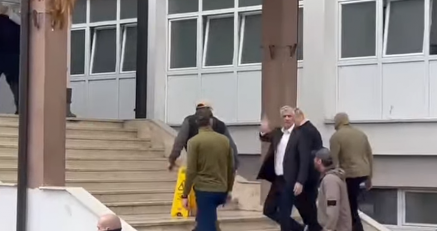 Specialja deklarohet për vizitën e Thaçit në Kosovë: U lejua për arsye bindëse humanitare