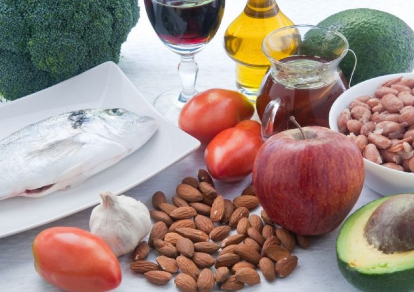 Temperaturat e larta, IKShPK i bën thirrje qytetarëve të kenë kujdes me produktet ushqimore