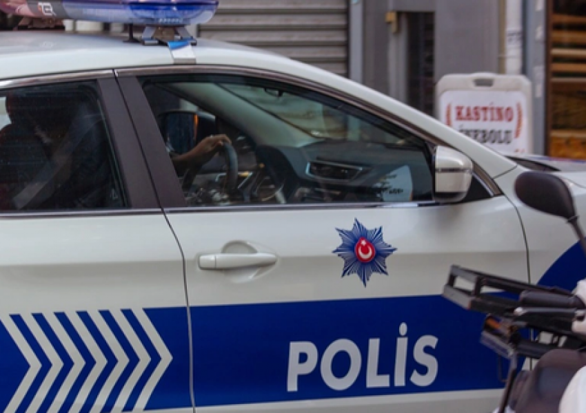 Të shtëna me armë pak çaste më parë, në konsullatën e Irakut në Stamboll