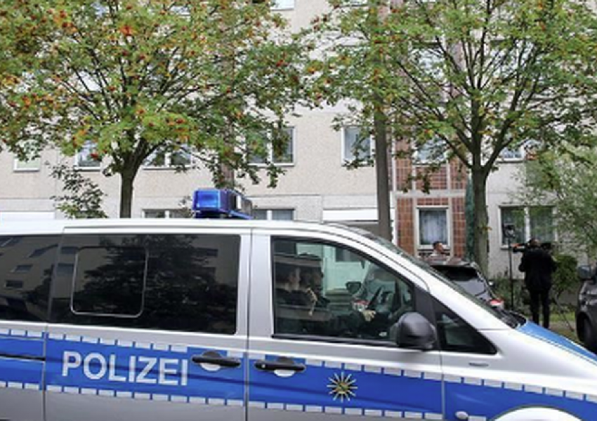 54-vjeçari shqiptar akuzohet për humbjen e jetës së gruas, telefonon djalin pas ngjarjes