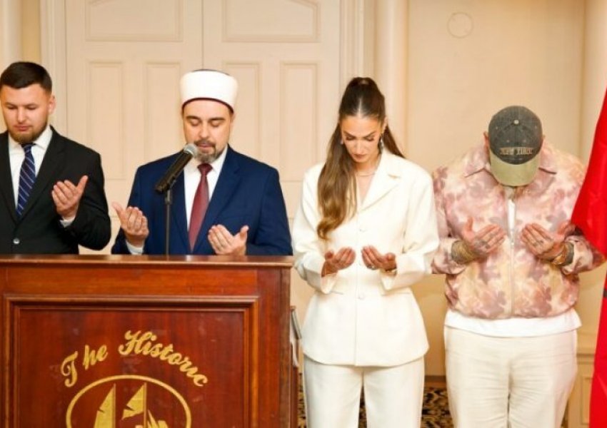 Emina Çunmulaj dhe qindra shqiptarë shijojnë një iftar në New York të organizuar nga komuniteti shqiptar