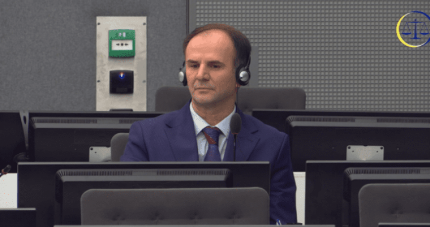 Hajredin Kuçit i vendoset kusht që të mos komunikojë me të akuzuarit dhe personat e përmendur në aktakuzë, ndryshe rrezikon ndalimin