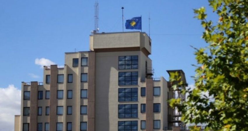 Serbia ia cakton një muaj paraburgim Avni Qenajt, ankohet për presion psikologjik