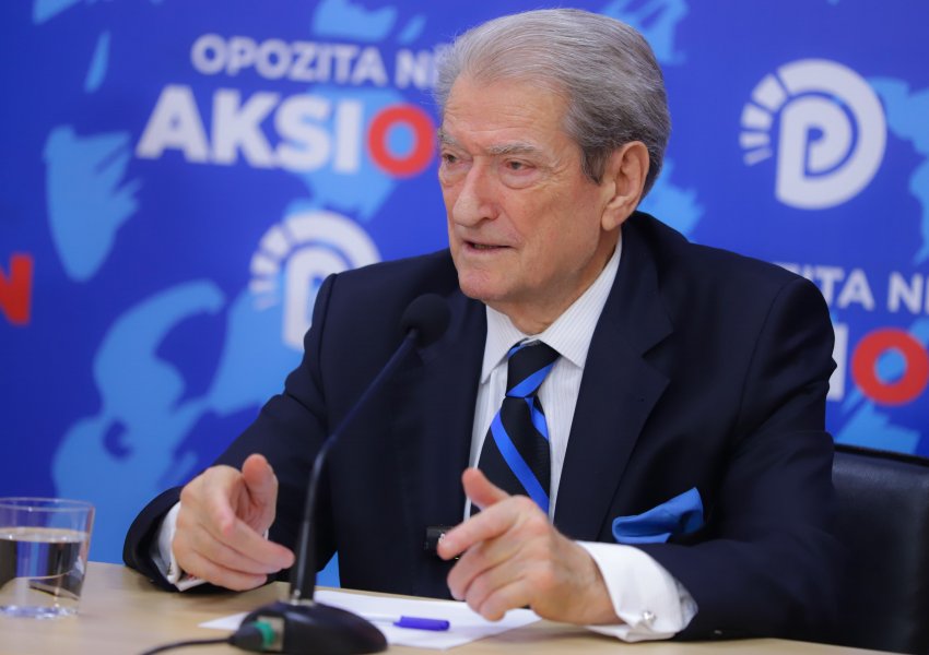 Mbyllja e TikTok/ Berisha: Nuk duhet t’i nënshtrohemi censurës. Ky është një akt i shëmtuar, që nuk mund ta bënte kurrë një njeri