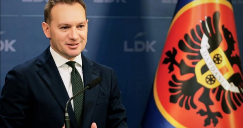 Alban Zogaj jep dorëheqje nga pozita e nënkryetarit të Prishtinës pasi u zgjodh deputet