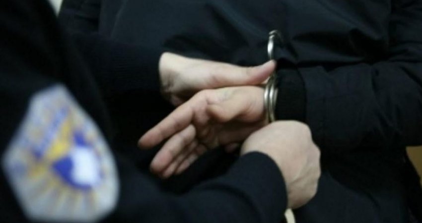 Konfiskohen 860 flakona botox të kontrabanduara në Kosovë, arrestohet shtetasi turk