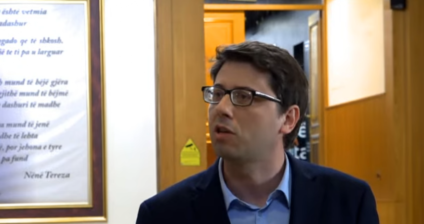 Murati: Aktgjykimi i Kushtetueses i vitit 2014 lejon votimin e kryeparlamentarit edhe përmes votës së fshehtë