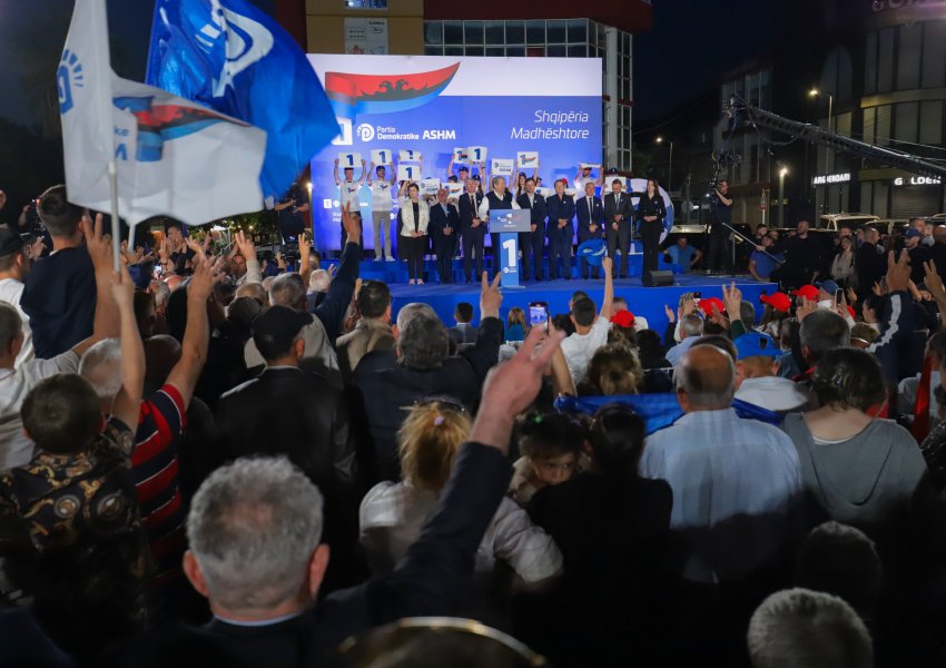 Berisha: Edhe 300-400 mijë emigrantë po vërshojnë të vijnë të votojnë, ta përcjellim Edi Ramën në banesën e turpit të historisë