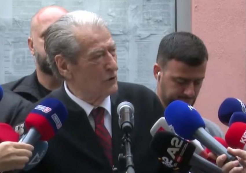 Berisha zbulon mesazhin e lënë në SPAK: Kurrë nuk e shndërrojmë kushtetutën në Duman Kushtetutë