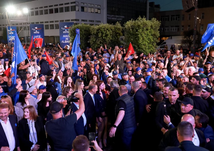 ‘Rama e zhbëri edukatën dhe e ktheu politikën në banalitet’/ Pensionisti: Sali Berisha, shpresa e këtij kombi