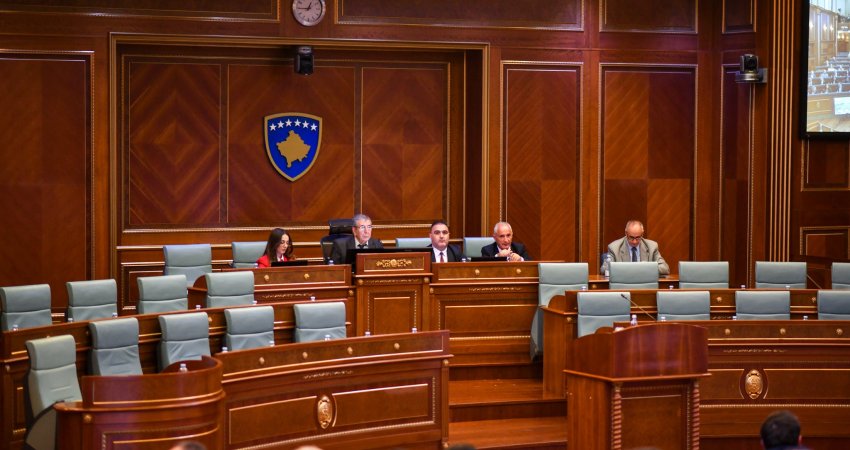 Ftesa e presidentes: Mësohet koha se kur do të mbahet takimi me partitë politike