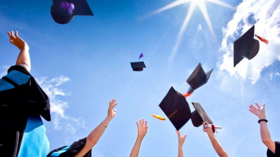 Numri i diplomave në rënie, më i prekuri arsimi 9-vjeçar