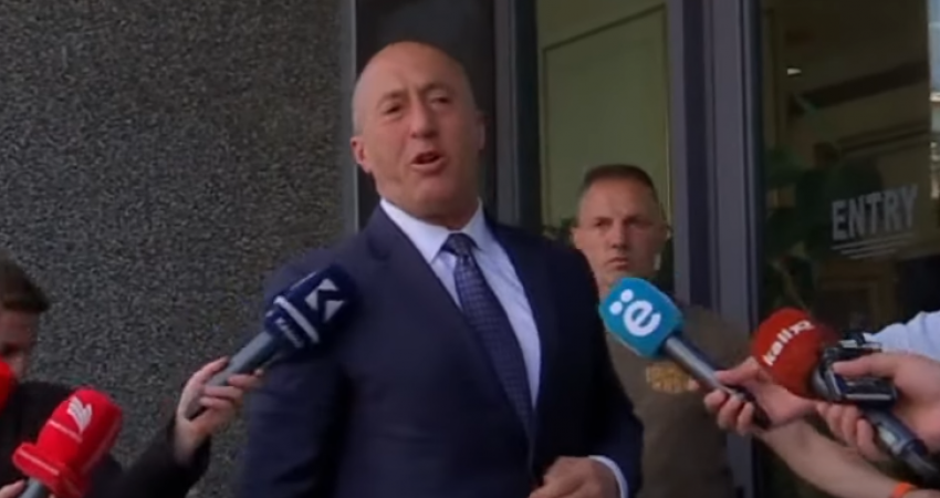 “A bën kur të kryhet”, Haradinaj e ndryshon pak rutinën para fillimit të seancave