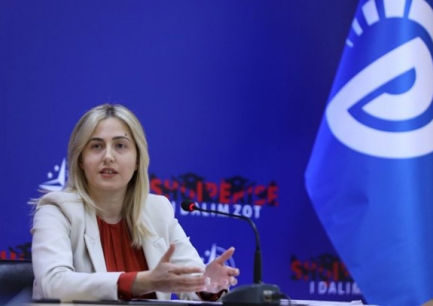 'Zarfa me 'postën e Ramës', thasët e Taulantit dhe humbja e mandatit në Vlorë'/ Zhupa: Me zë dhe figurë ja si u shkatërrua vota e diasporës