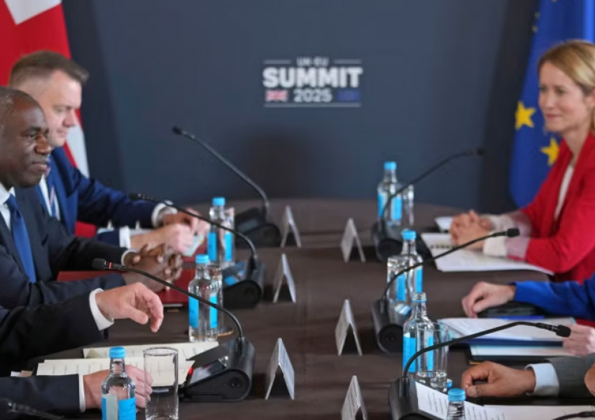Çfarë përmban marrëveshja mes Britanisë dhe BE-së? Analiza e REL: Niset një kapitull i ri në marrëdhëniet mes tyre pas Brexit-it