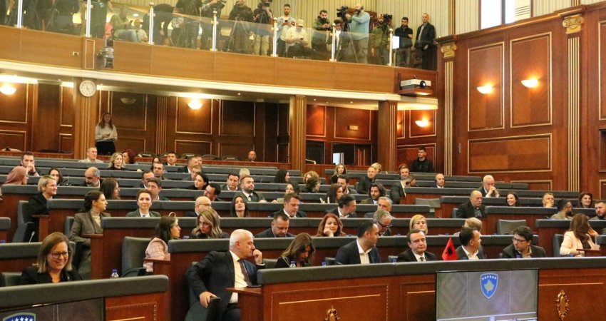 VV-ja s’heq dorë nga votimi i fshehtë, dështon edhe tentativa e 22-të për konstituimin e Kuvendit