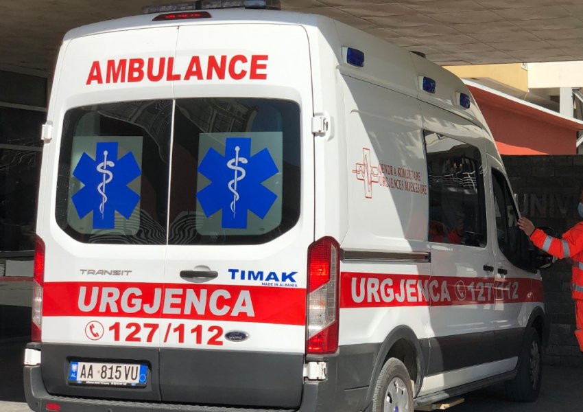 Shënohet viktima e parë e këtij sezoni në plazh, ndërron jetë 73-vjeçari