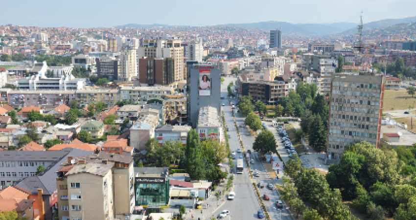 Bizneset nesër do t’i mbyllin hyrjet kryesore të Prishtinës