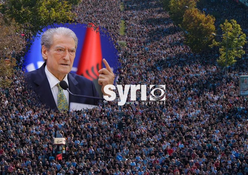 'Novisadi kundër Vuçiç, autokratit, patronit të Ramaduros! Berisha publikon videon e protestës në Serbi