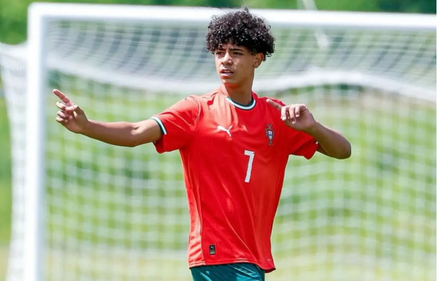 VIDEO/ Cristianinho në gjurmët e babait të tij legjendar,  shënon golin e parë me Portugali U-16