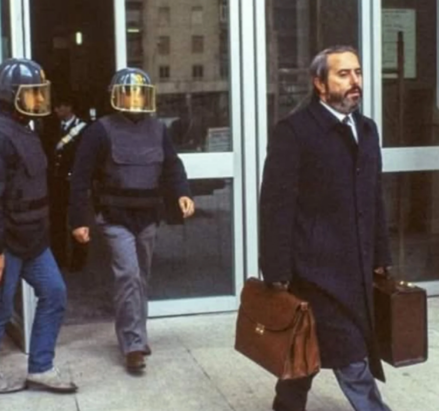 Palermo që e tradhtoi dhe e gjykoi: Giovanni Falcone sërish punoi për ta shpëtuar atë!