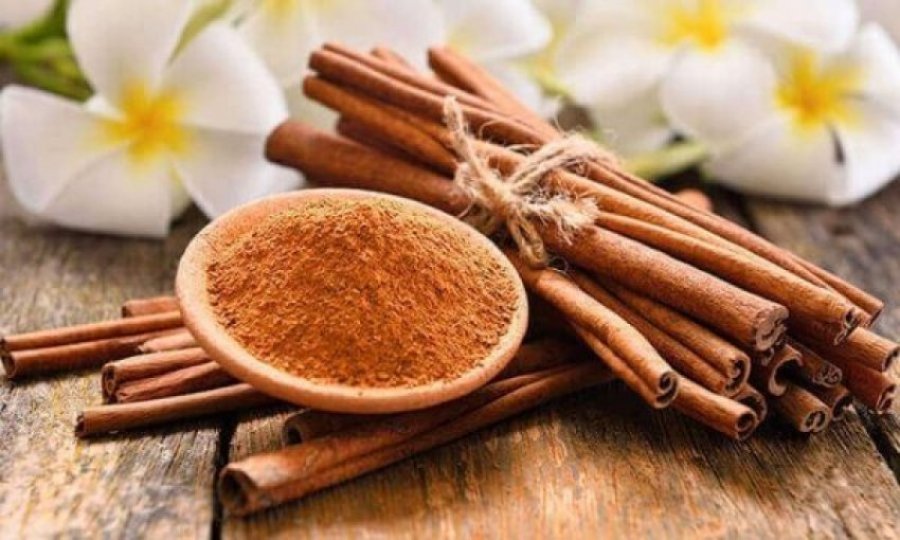 7 arsye pse duhet të shtojmë kanellë në ushqimet tona