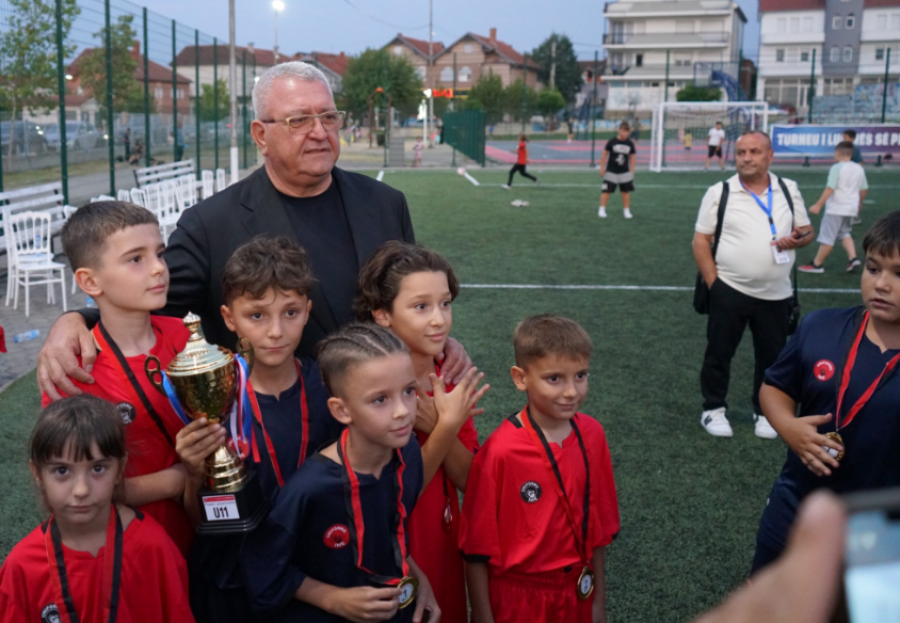 FSHF mbështet futbollin në Luginën e Preshevës dhe Bujanocit me bazë materiale falas
