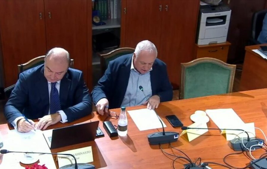 Pr.ligji për barazinë gjinore/ Shehu - socialistëve: Mos e fusni vendin në qorrsokak, kalojeni në referendum