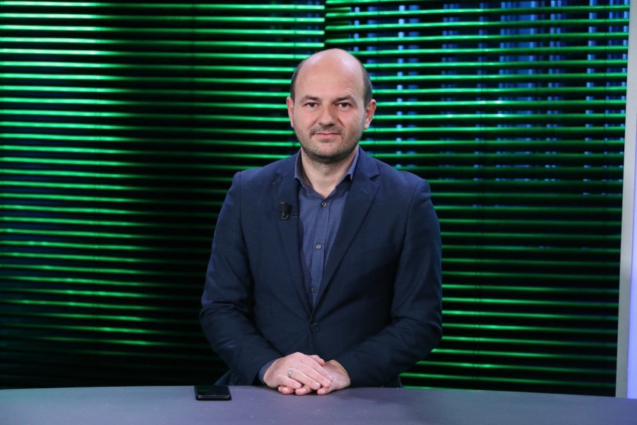 Pastori i turpit dhe pastori i nderit
