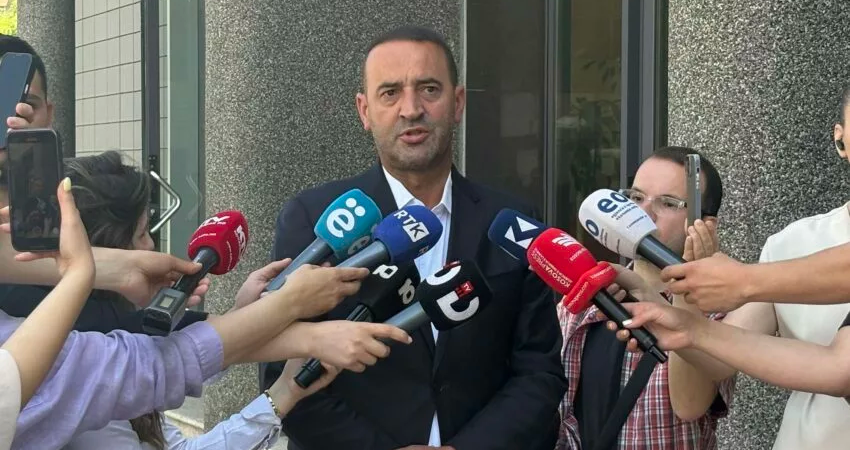 Daut Haradinaj thotë se mund të shmangen zgjedhjet në prill: Unë i votoj këta emra për president