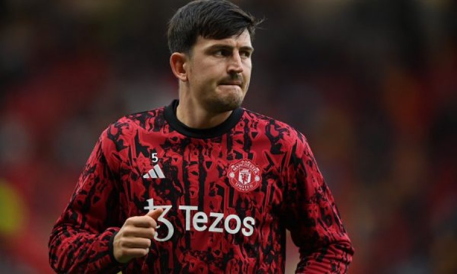 Maguire tregon se pse e ndryshoi emrin e tij kur ishte 18-vjeçar