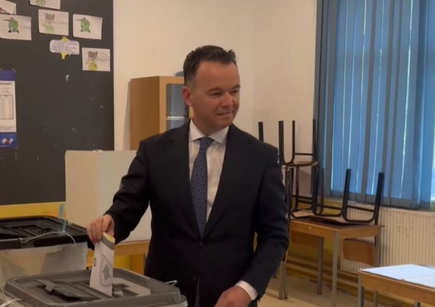 Kandidati i VV kryeson në Mitrovicë