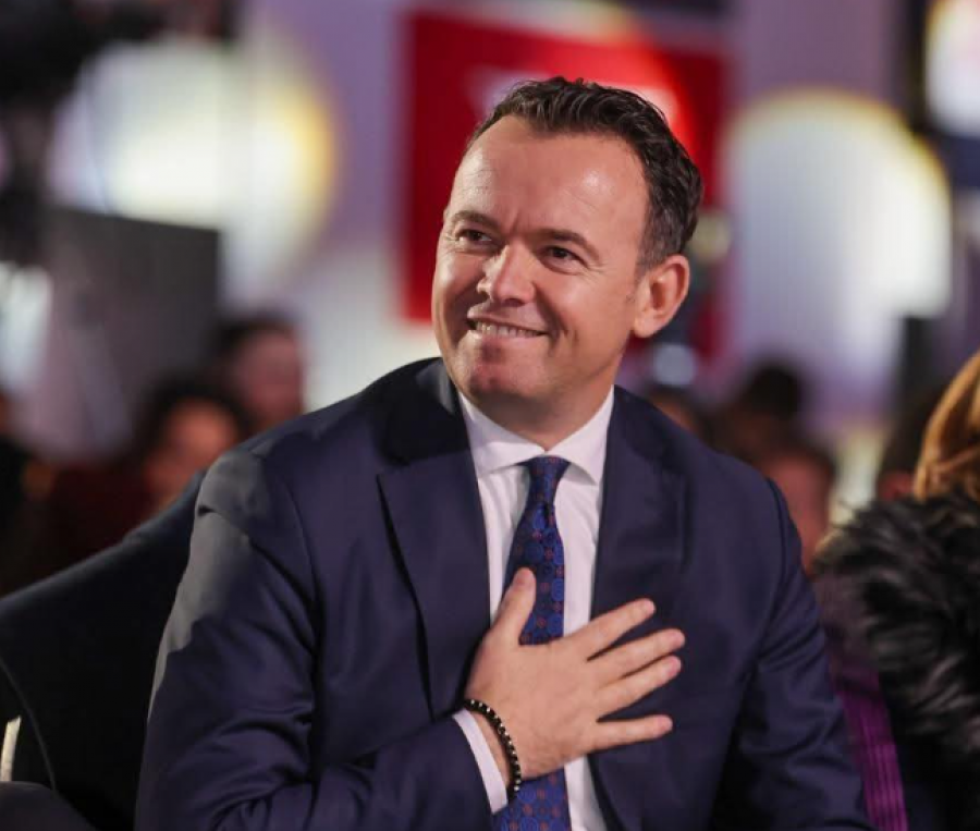 'Me përulësi faleminderit Mitrovicë'/ Faton Peci siguron mbi 53% të votave  