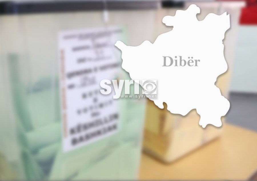 Probleme në qendrat e votimit në Mat: Qytetarëve u zhduket emri nga listat, transferohen në qendra të tjera pa njoftim