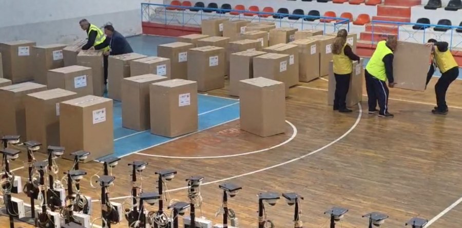 Kandidatët për bashkinë Mat pritet të ushtrojnë të drejtën e votës 