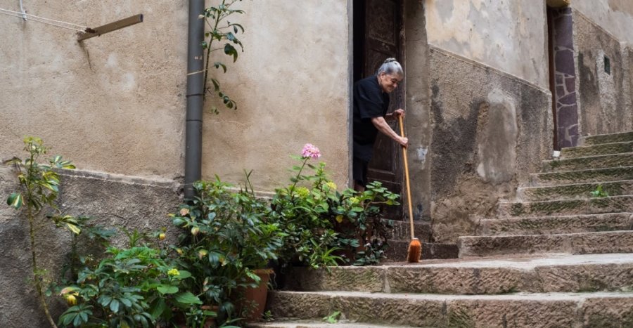 Italia rekord me 100-vjeçarët, mbi 2 mijë italianë festojnë 100 vjetorin në 2025