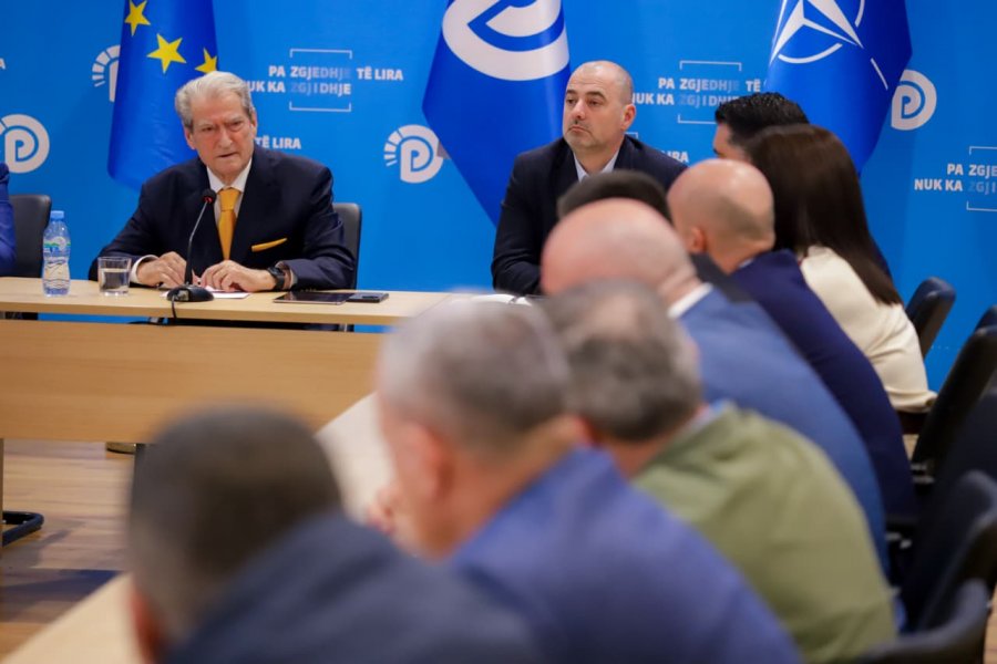 Berisha: Ne kemi armë të vetme takimin me qytetarin. Të gjejmë dhe të sjellim vlera të reja në PD
