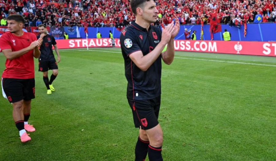 Gjimshiti, historia e një kampioni/ Kapiteni kuqezi drejt rekordeve në Itali, nderohet nga klubi