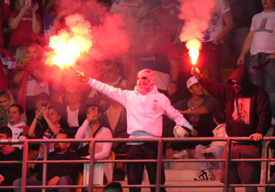 Dhuna trondit futbollin serb, tre skandale në vetëm dy ditë