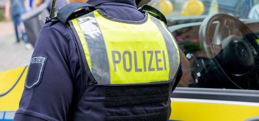 Gjermania vendos oficerë policie të paarmatosur në territoret palestineze