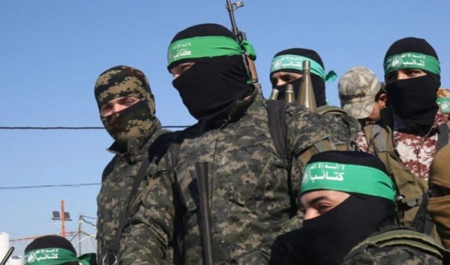 Hamasi forcon pushtetin në Gaza ndërsa ngec zbatimi i planit të Trump