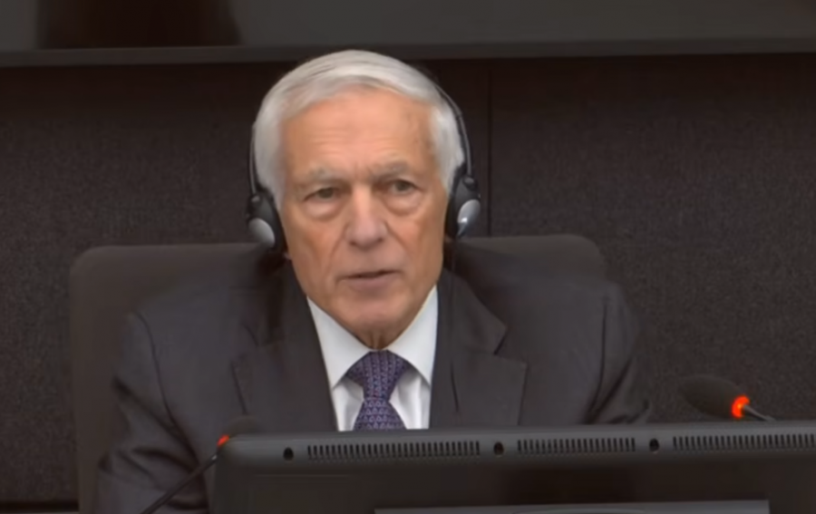 Clark: George Bush iu drejtua Millosheviçit ‘ta ndalonte menjëherë dhunën ndaj shqiptarëve, ose ShBA-ja do t’i kundërpërgjigjej