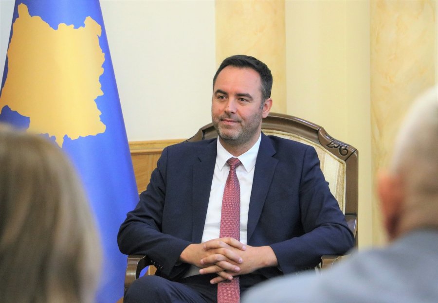 Qeveri Konjufca apo zgjedhje të reja? NISMA tregon nëse ka pasur takim